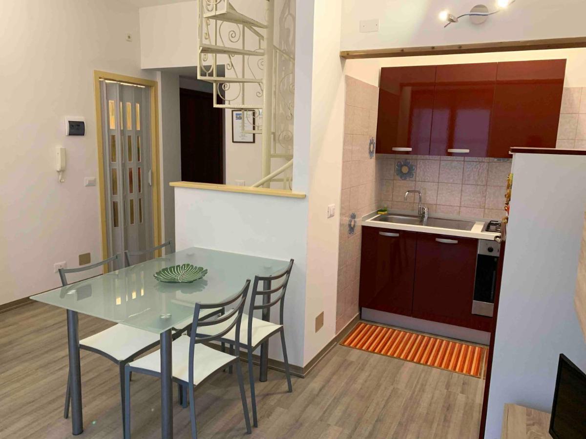 Residence Mare Verde ปิเอตราลิกูเร ภายนอก รูปภาพ
