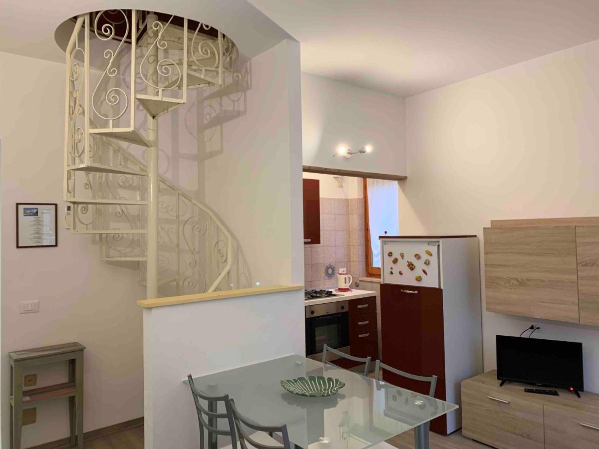 Residence Mare Verde ปิเอตราลิกูเร ภายนอก รูปภาพ